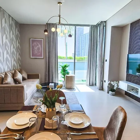 Stay By Latinem Luxury 2Br Holiday Home Cv B113 Near Burj Khalifa Dubai Exterior photo