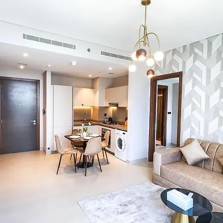 Stay By Latinem Luxury 2Br Holiday Home Cv B113 Near Burj Khalifa Dubai Exterior photo