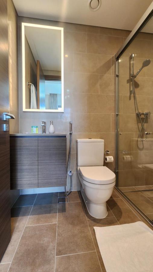 By Latinem Luxury 2br Cv B113 Near Burj Khalifa شقة دبي